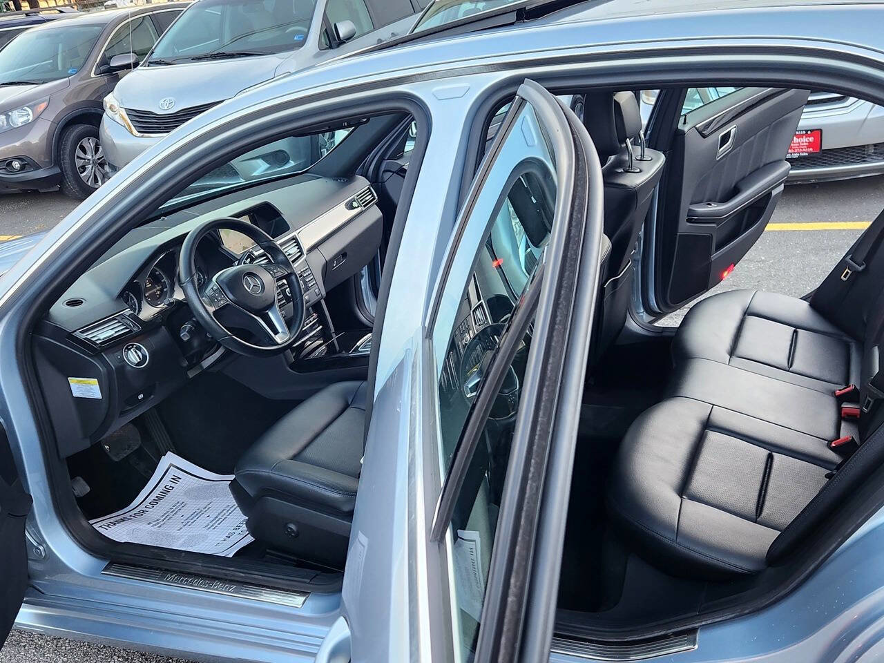 Used 2013 Mercedes-Benz E 350 4MATIC Sedan image 3