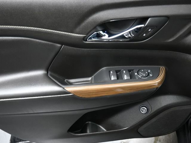 Used 2021 GMC Acadia SLE w/ Driver Convenience Package image 12