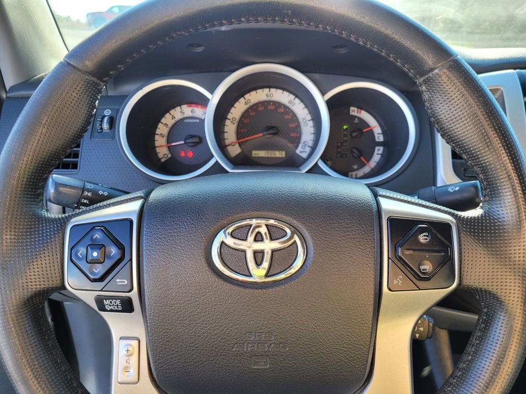 Used 2014 Toyota Tacoma 4x4 Double Cab w/ TRD Sport Package image 20