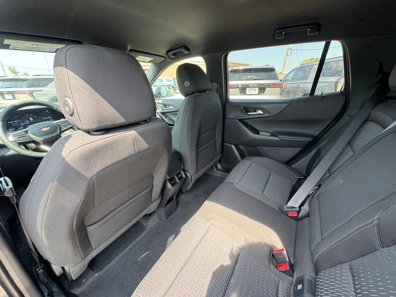 New 2027 Chevrolet Equinox LT AWD/4WD image 24