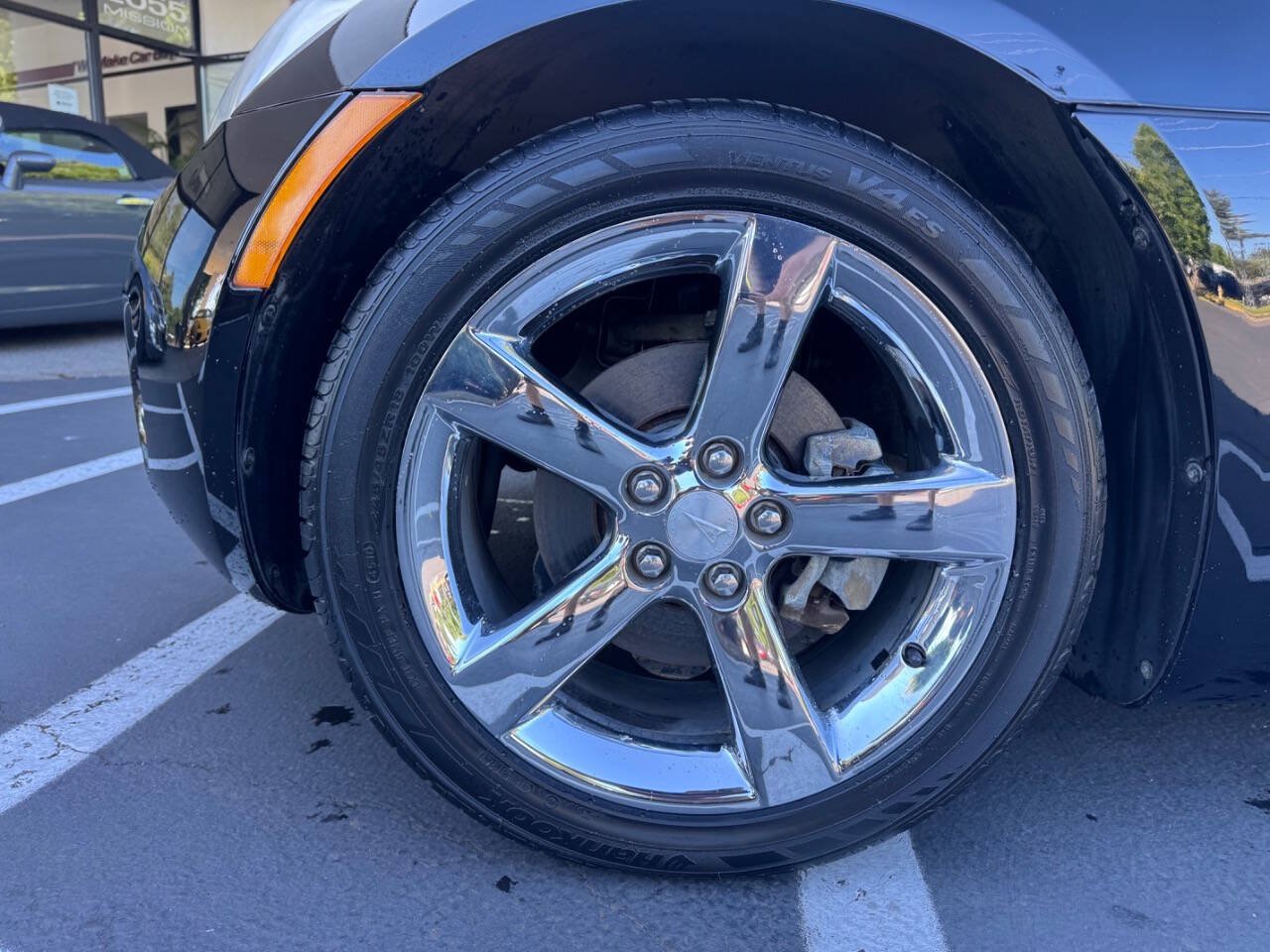 Used 2006 Pontiac Solstice Convertible w/ Premium Package RWD image 18