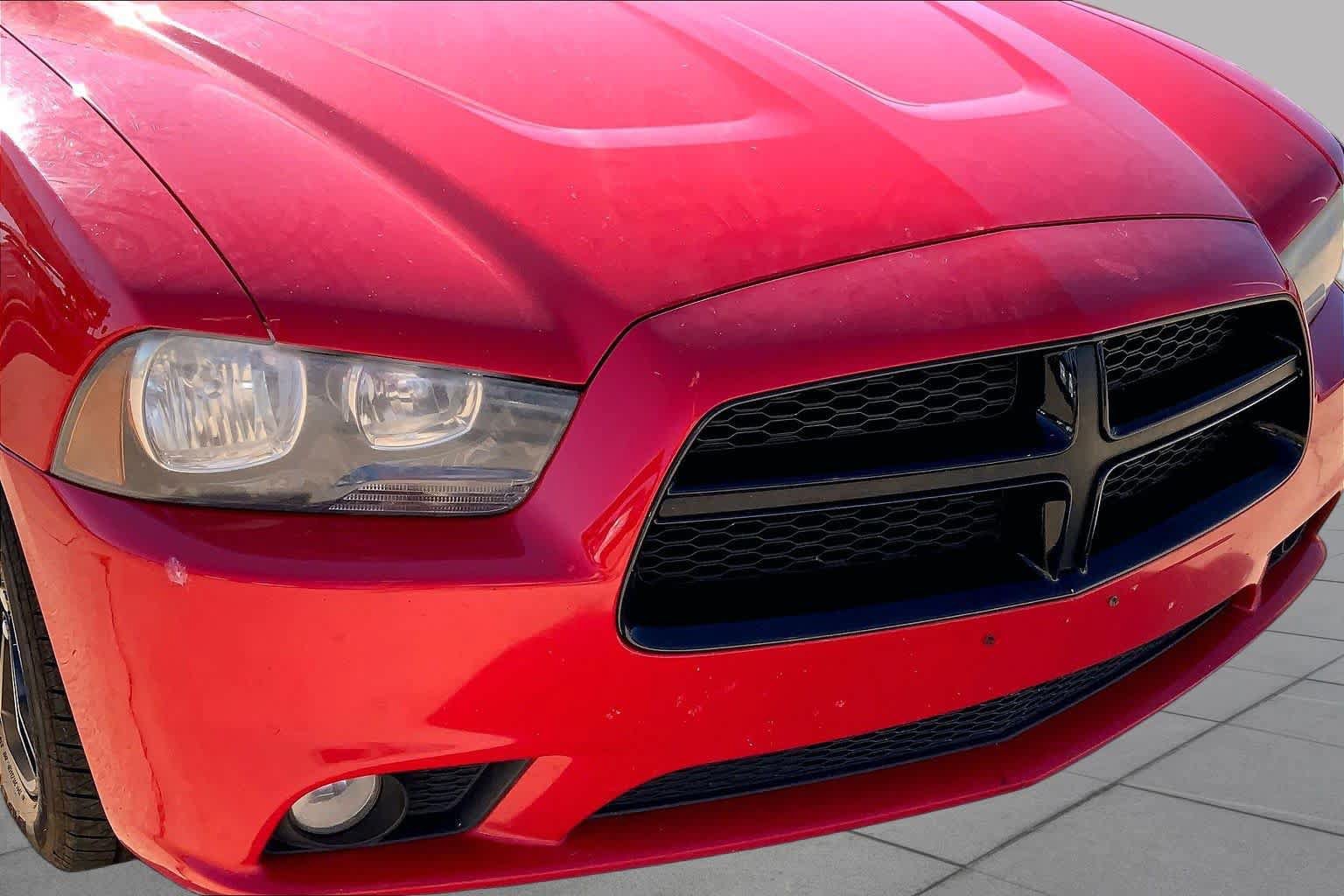 Used 2014 Dodge Charger SXT AWD/4WD image 28