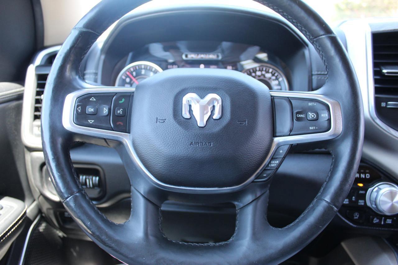 Used 2019 RAM 1500 Laramie AWD/4WD image 25