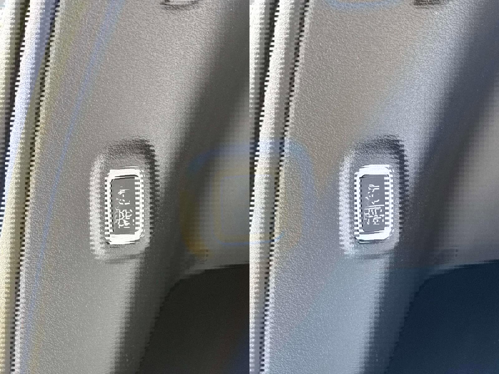 New 2026 Jeep Cherokee Limited image 6