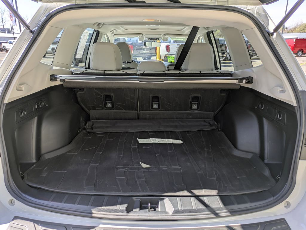 Used 2019 Subaru Forester Premium w/ All-Weather Package AWD/4WD image 33