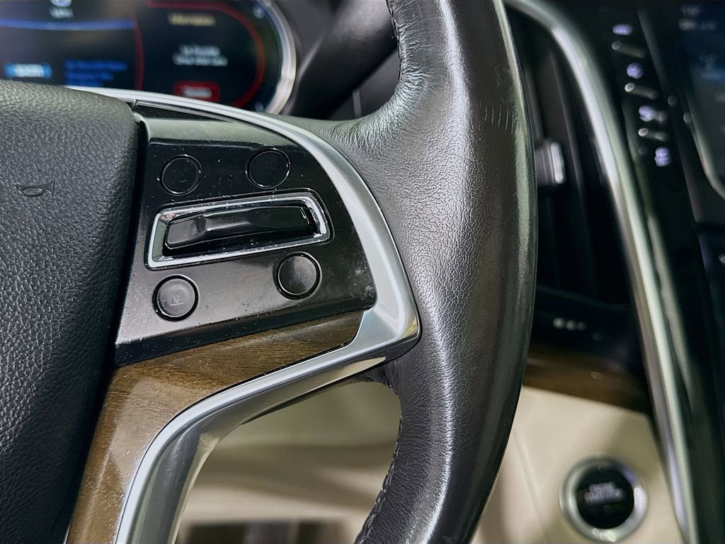 Used 2020 Cadillac Escalade Luxury image 22
