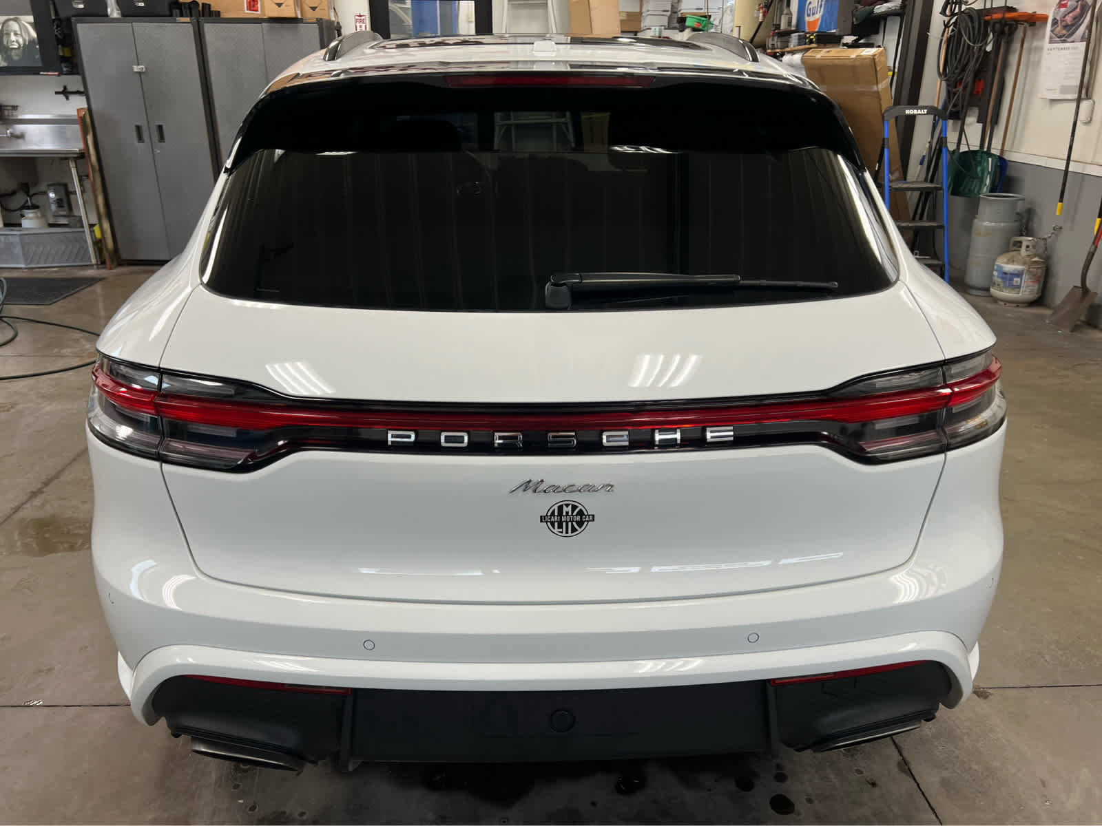 Used 2024 Porsche Macan image 6