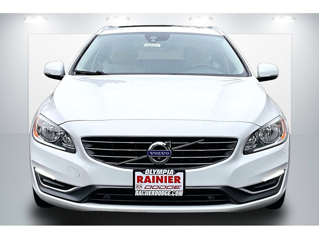 Used 2015 Volvo V60 T5 Premier FWD image 3