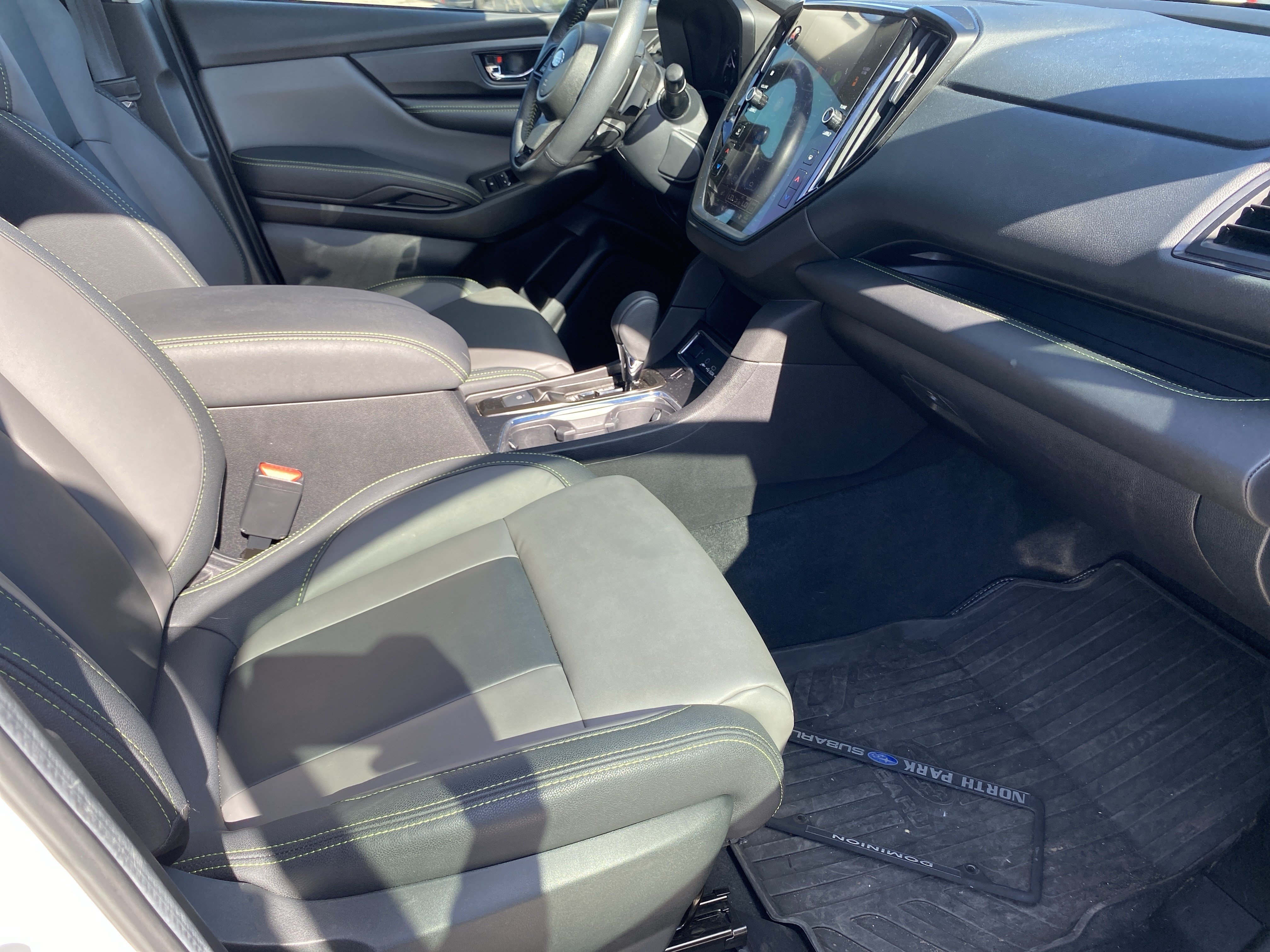 Used 2025 Subaru Ascent Onyx Edition AWD/4WD image 36
