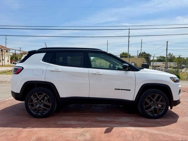 New 2026 Jeep Compass Limited AWD/4WD image 4