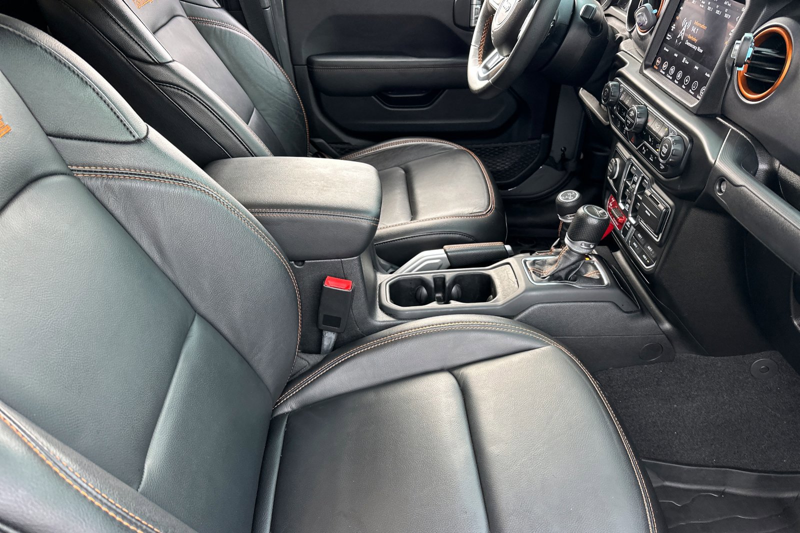 Used 2021 Jeep Gladiator Mojave image 14