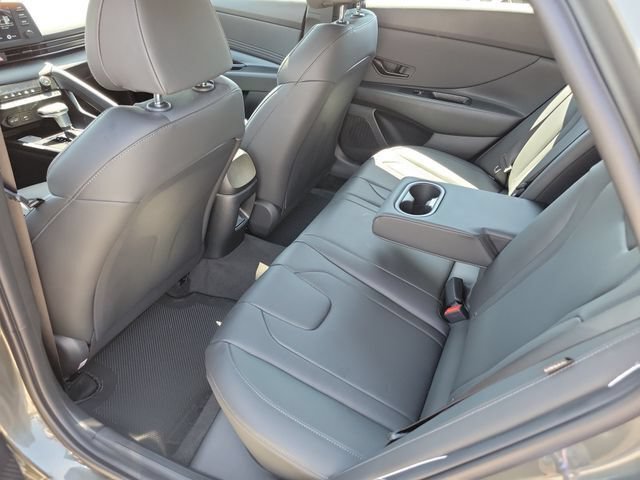 New 2026 Hyundai Elantra SEL Sport FWD image 26