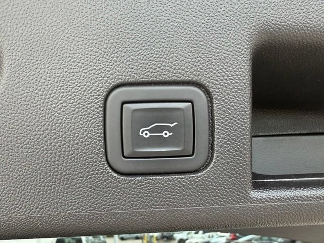 Certified 2024 Chevrolet Equinox LT FWD image 8