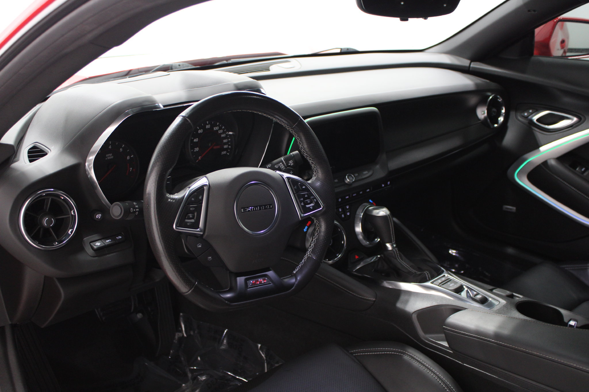 Used 2019 Chevrolet Camaro SS RWD image 10