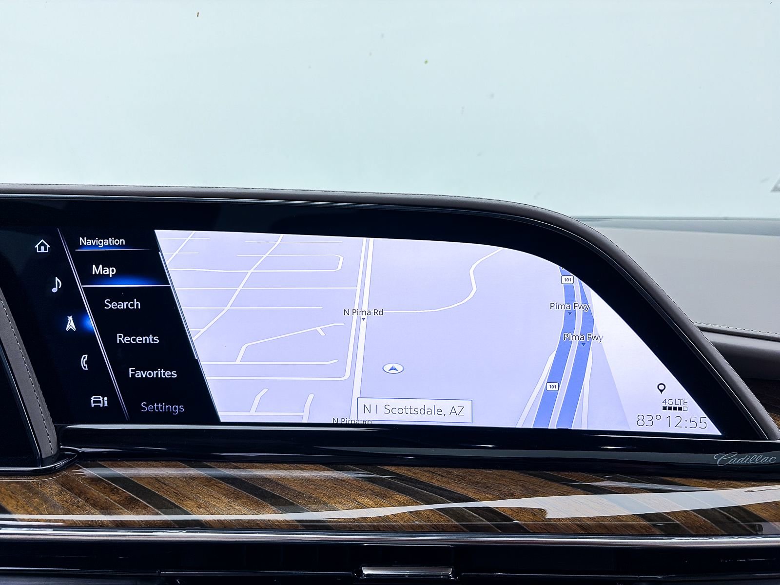 Used 2022 Cadillac Escalade Sport Platinum w/ Heavy-Duty Trailer Package AWD/4WD image 8