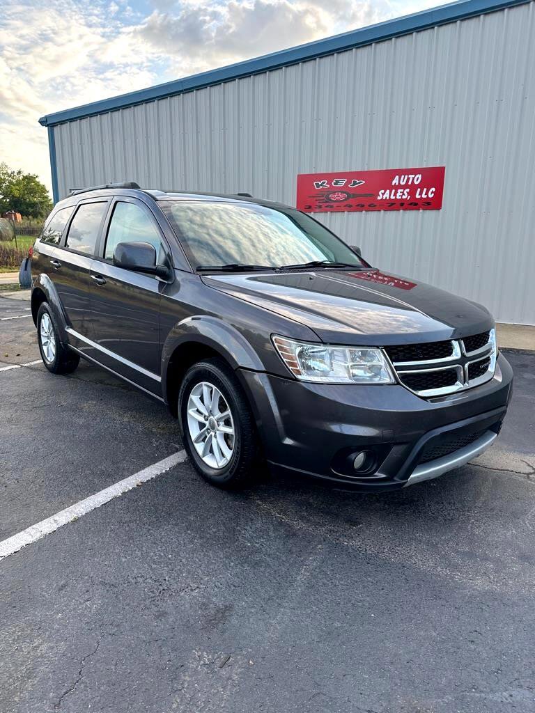 Used 2017 Dodge Journey SXT w/ Comfort/Convenience Group image 1