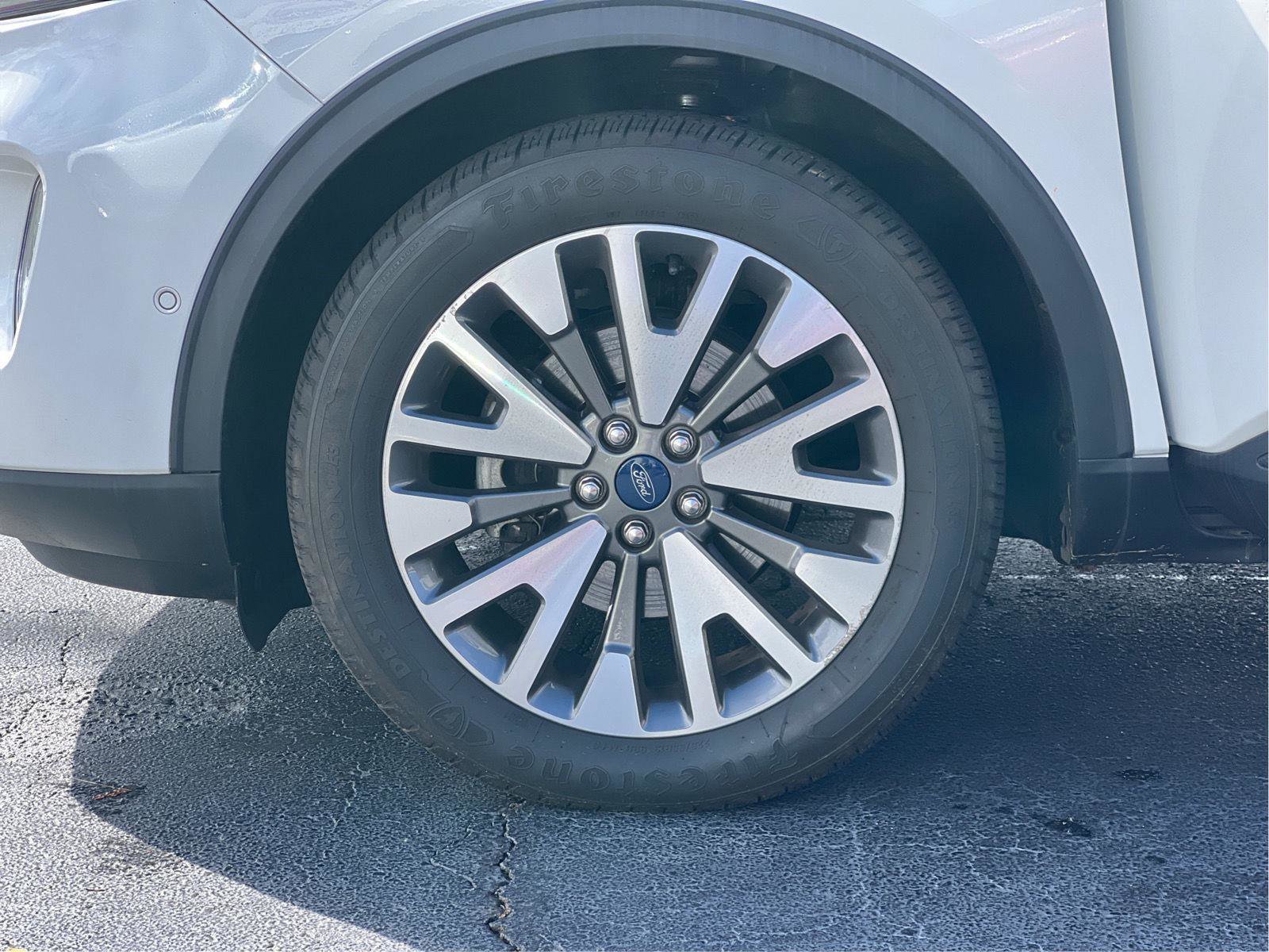 Used 2020 Ford Escape Titanium AWD/4WD image 26