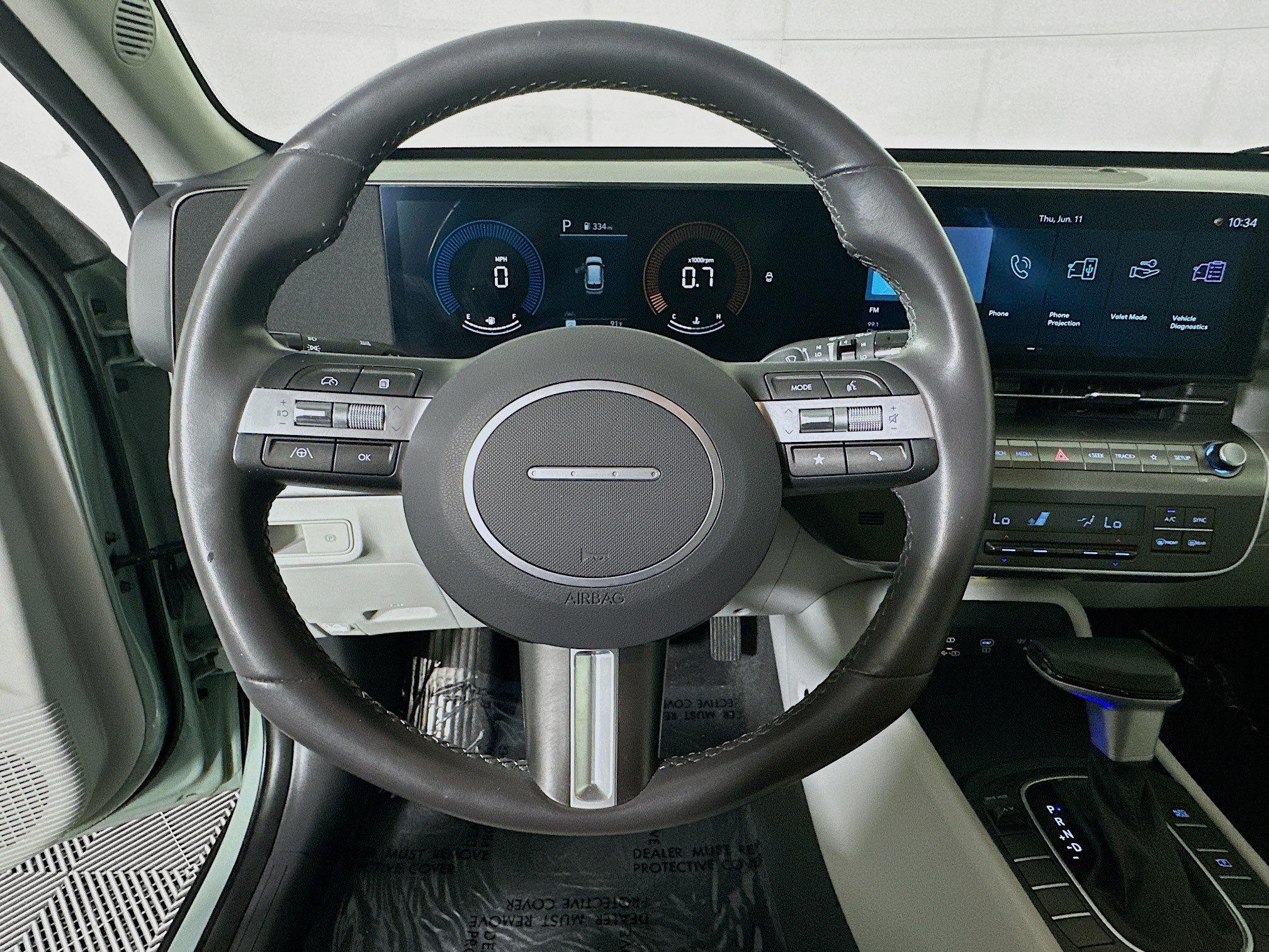 Used 2025 Hyundai Kona SEL FWD image 15