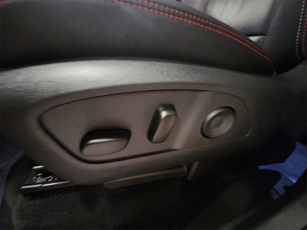 Certified 2024 Chevrolet Traverse RS w/ LPO, Floor Liner Package image 13