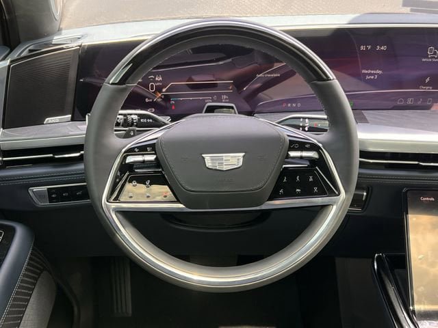 New 2026 Cadillac Escalade IQ Sport 2 w/ LPO, ONYX Package AWD/4WD image 11