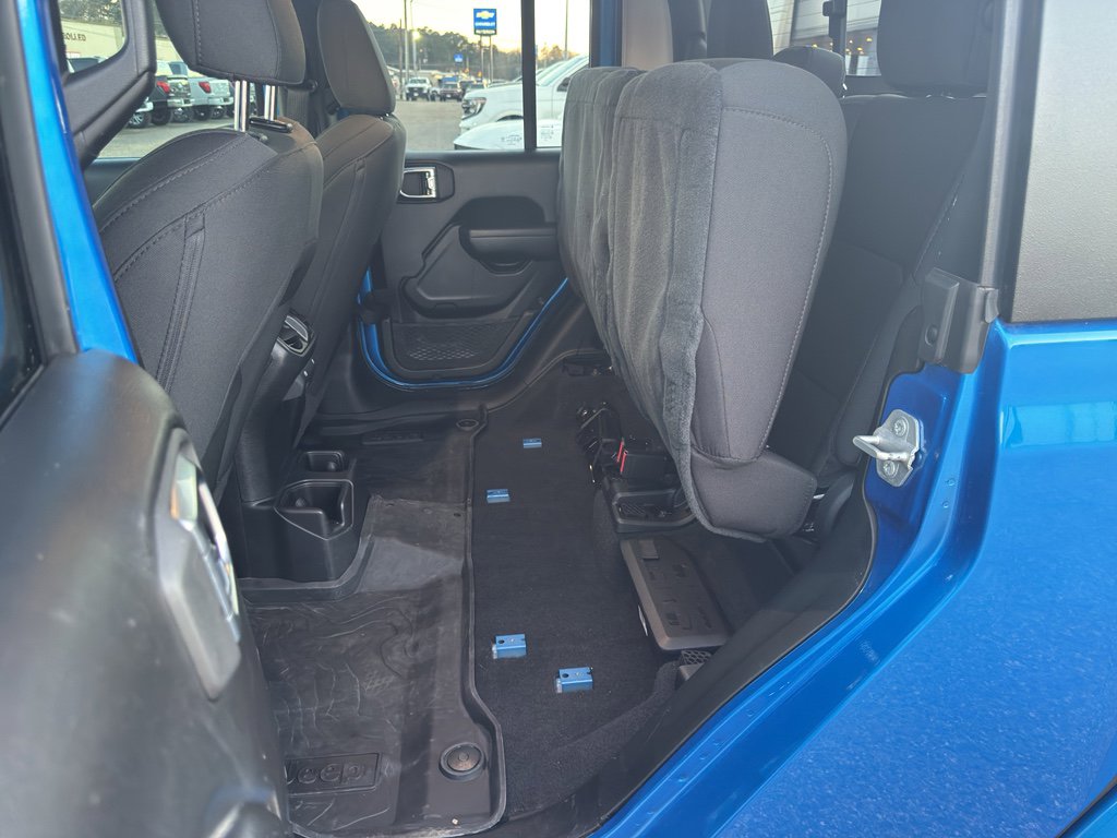 Used 2023 Jeep Gladiator Willys image 31