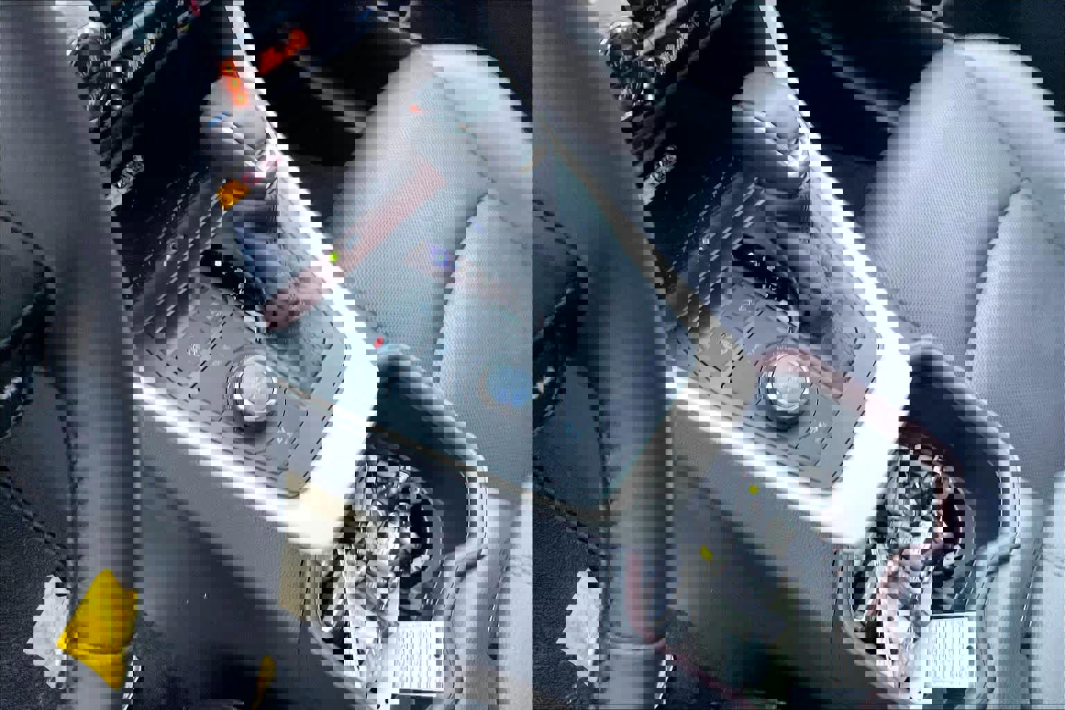 Used 2025 Toyota RAV4 Limited image 17