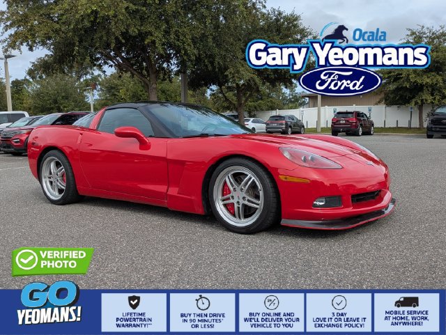Used 2005 Chevrolet Corvette Coupe w/ Preferred Equipment Group RWD image 1