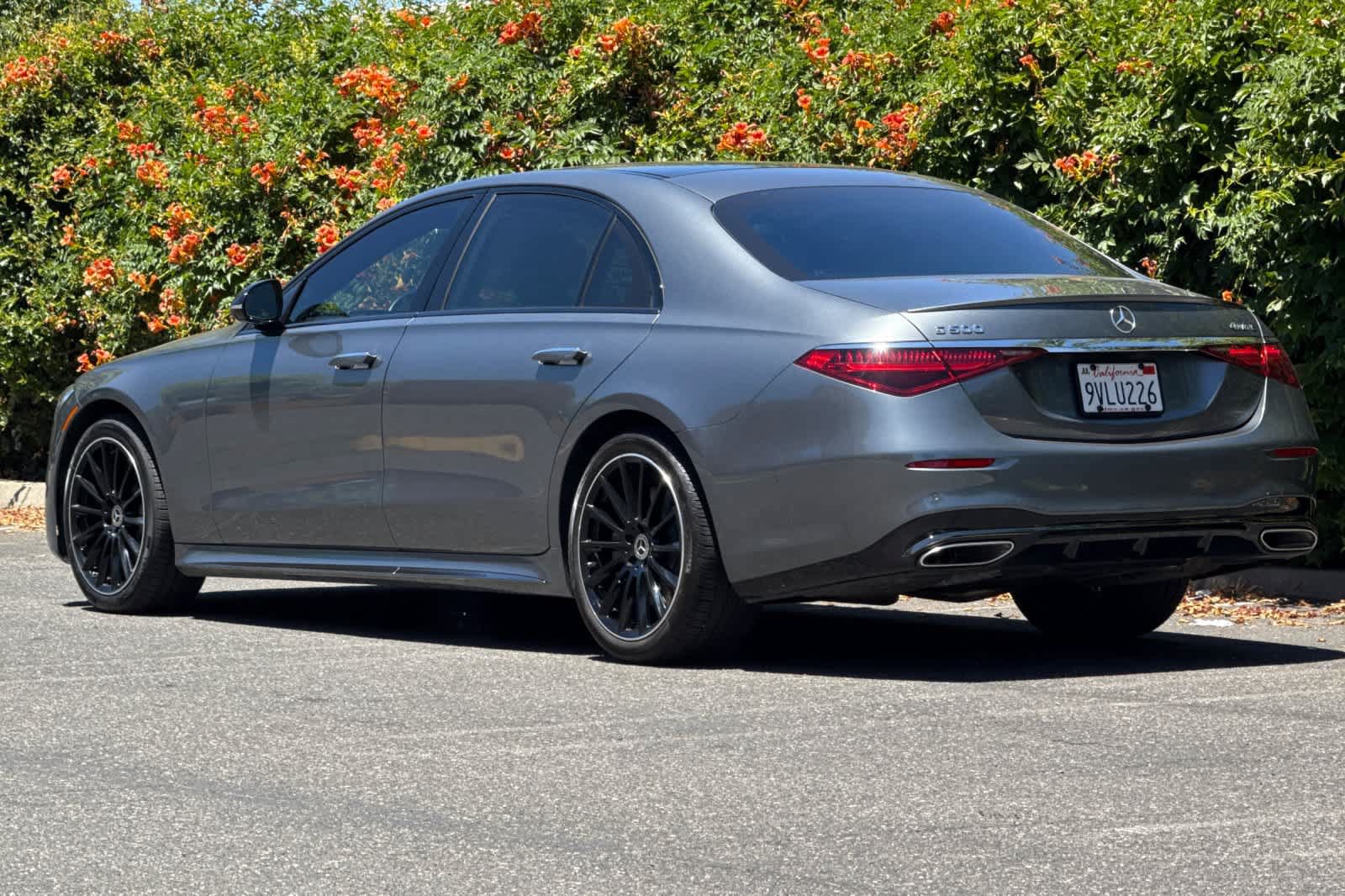 Certified 2023 Mercedes-Benz S 500 4MATIC w/ AMG Line image 5