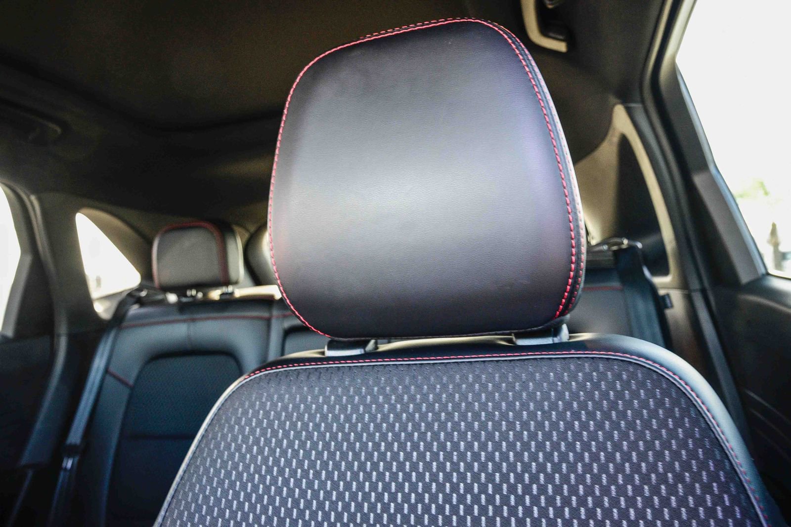 Used 2025 Ford Escape ST-Line w/ Equipment Group 301A image 22