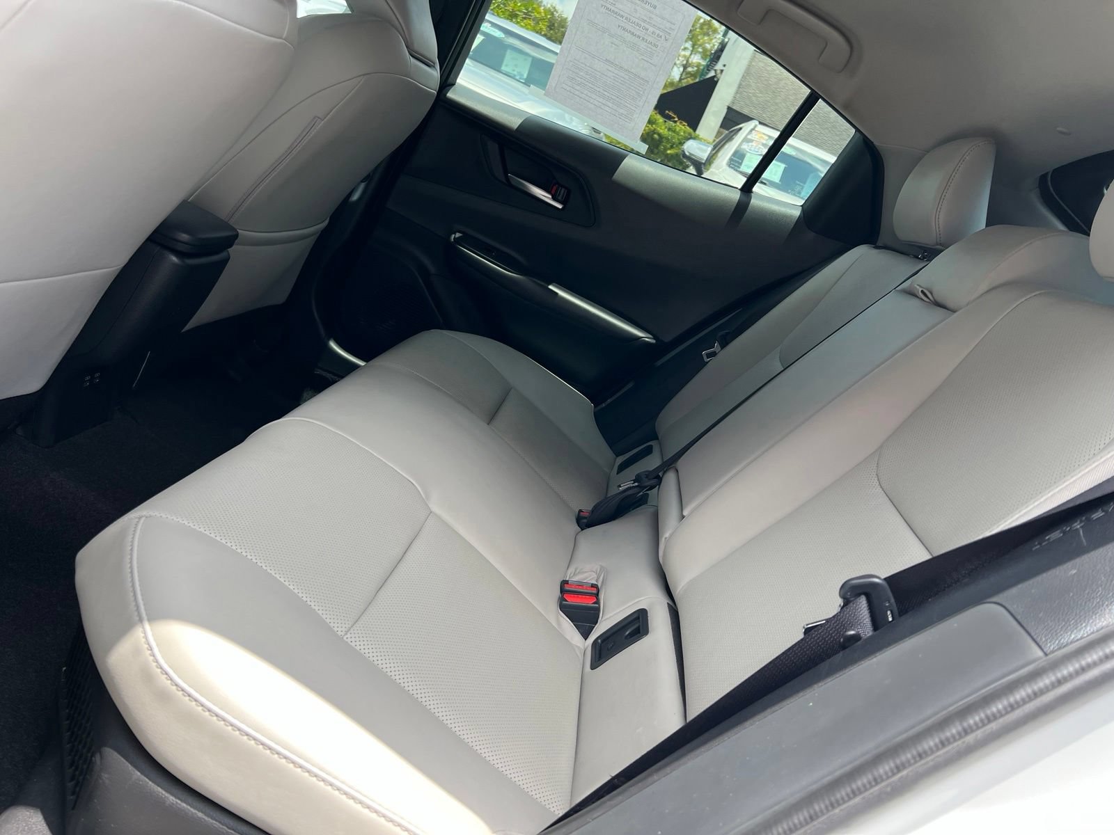 Used 2025 Toyota Prius Limited FWD image 48