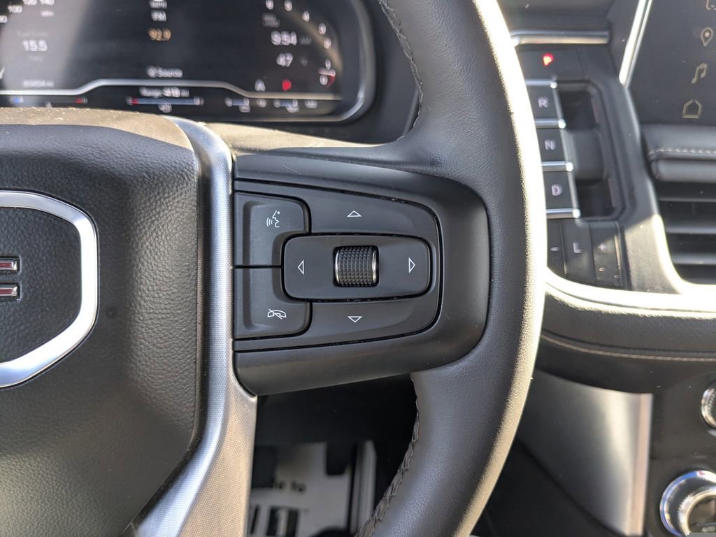 Used 2024 GMC Yukon XL SLT RWD image 20
