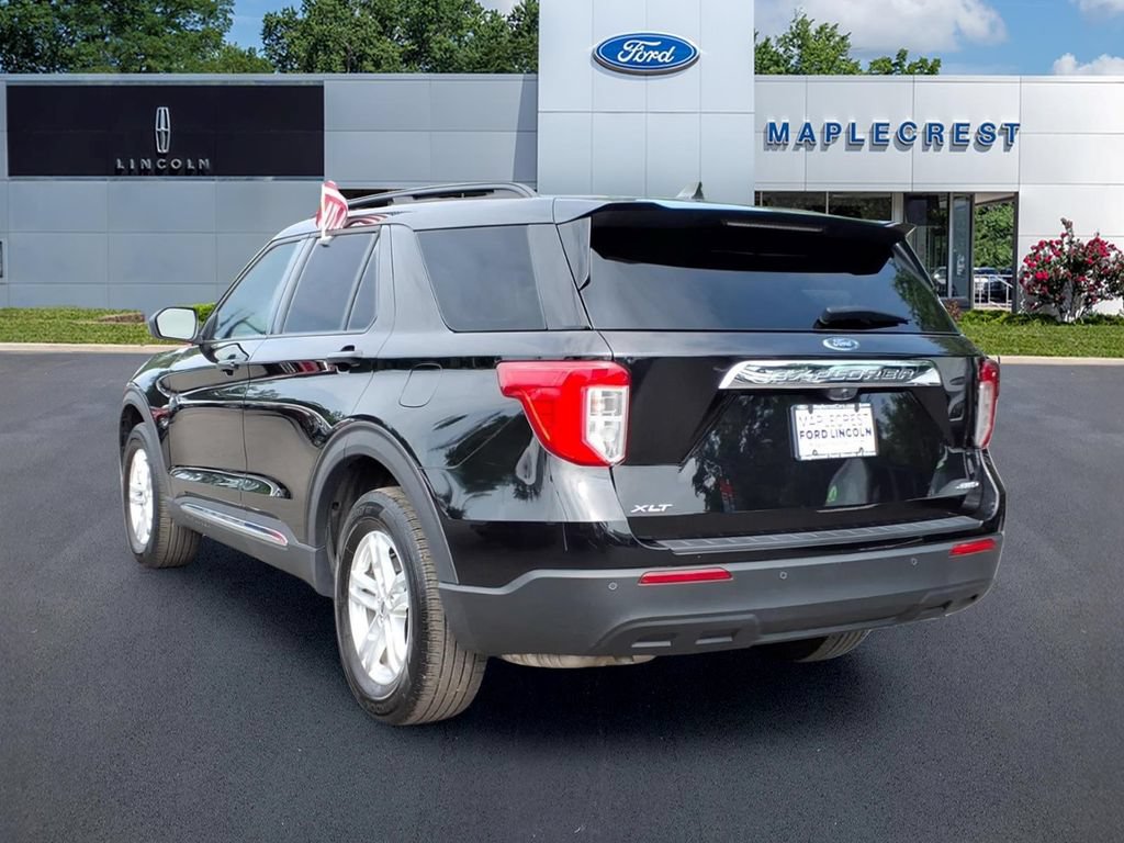 Certified 2023 Ford Explorer XLT AWD/4WD image 3