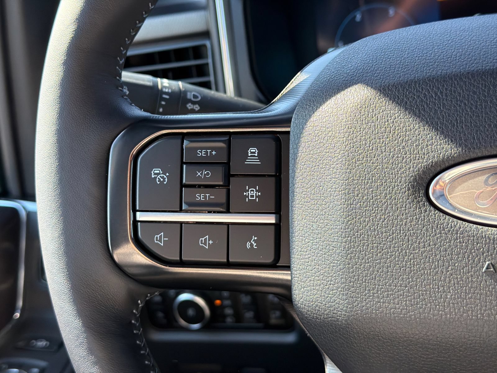 New 2026 Ford F350 Platinum AWD/4WD image 23