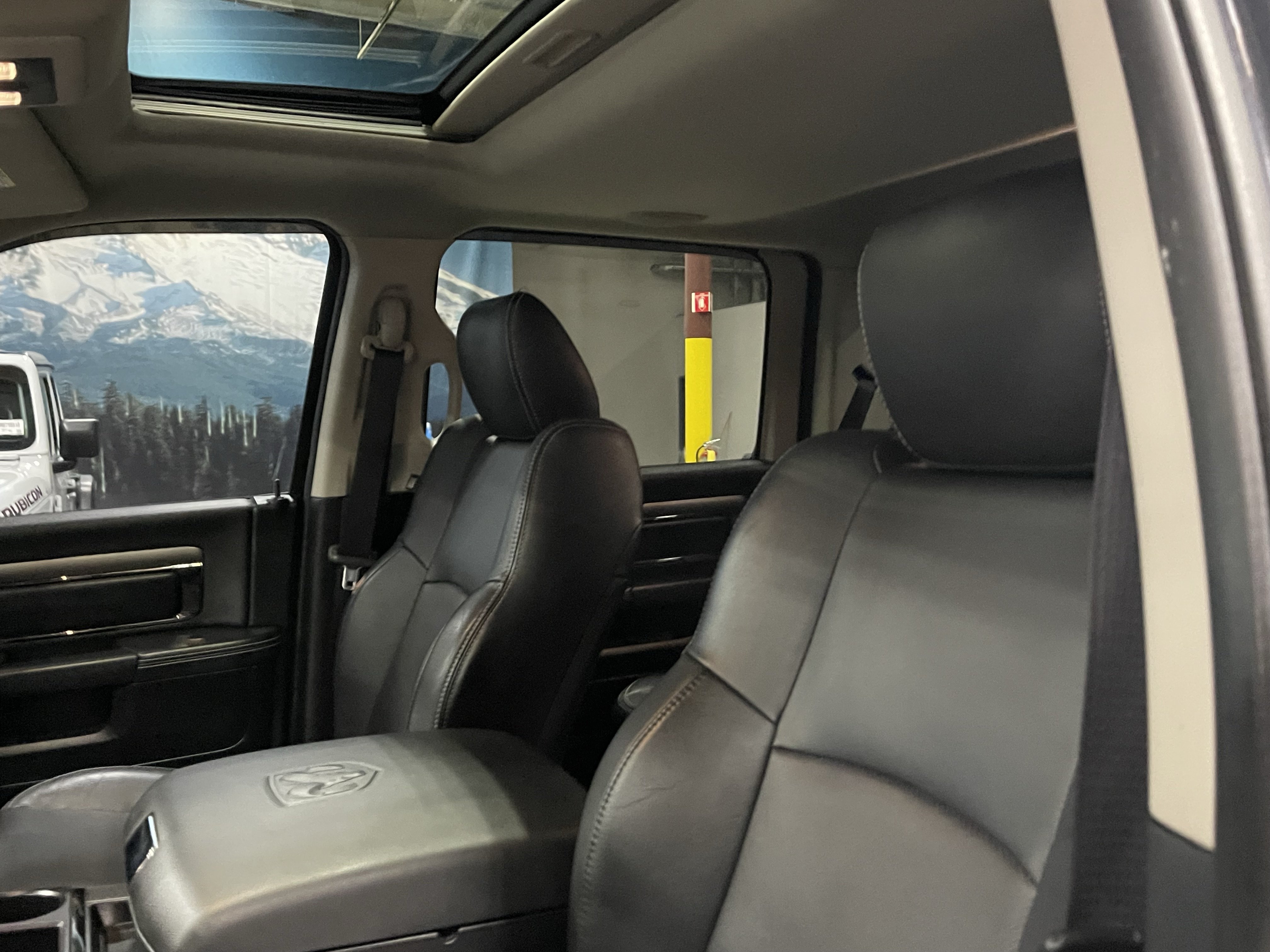 Used 2014 RAM 1500 Sport AWD/4WD image 11