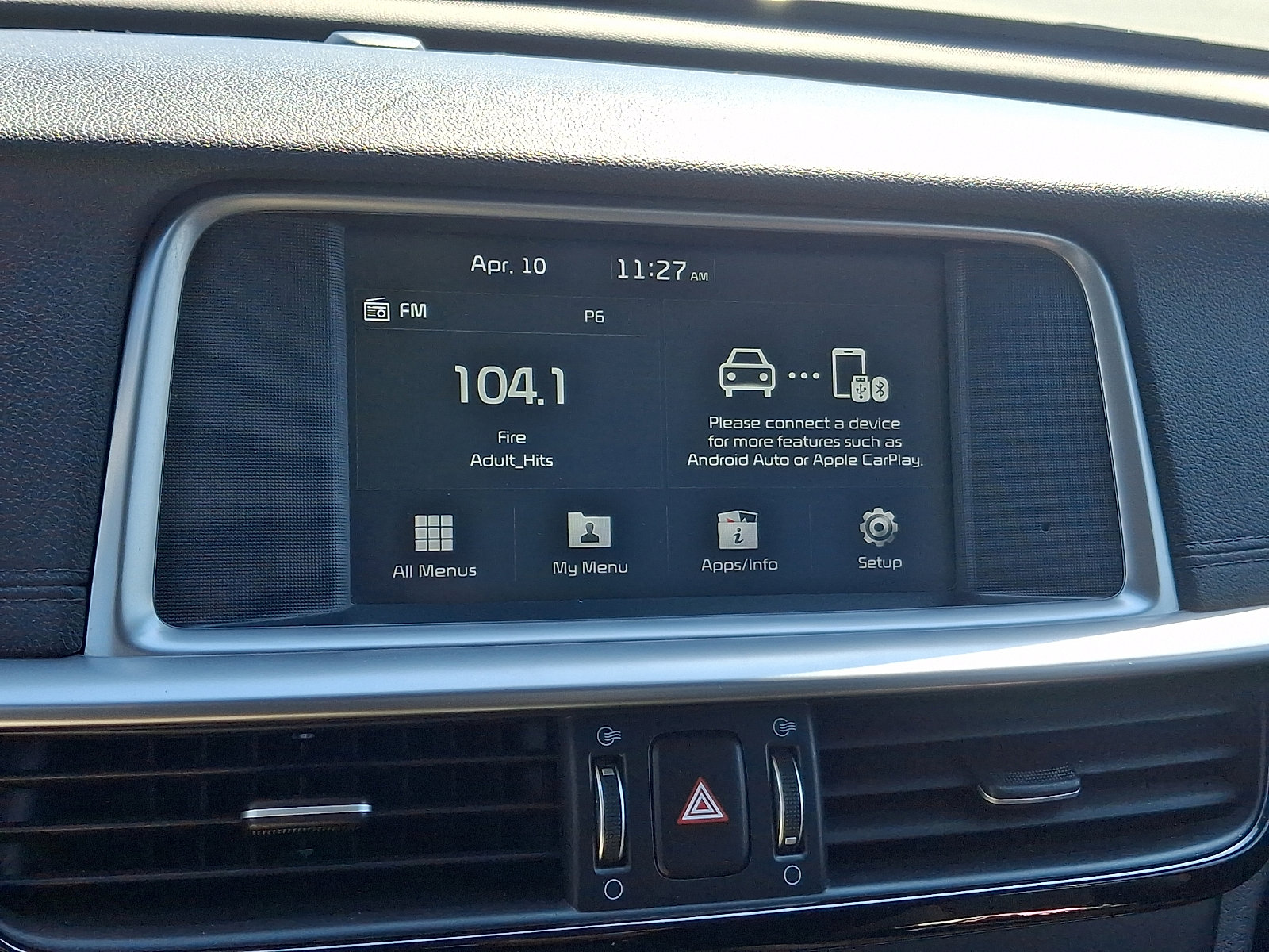 Used 2020 Kia Optima LX image 15