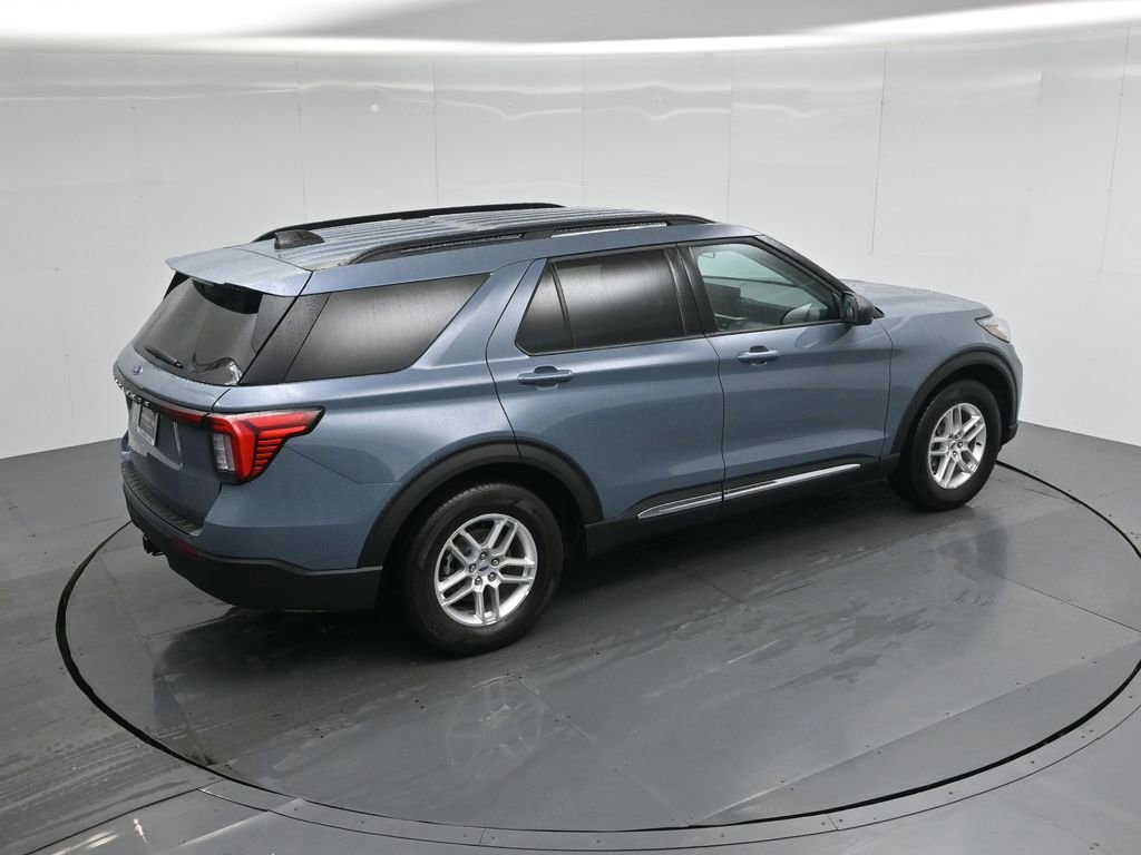 Certified 2025 Ford Explorer Active image 41