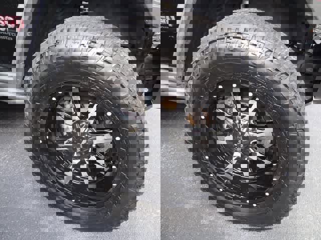 Used 2021 Jeep Gladiator Rubicon w/ LED Lighting Group image 13