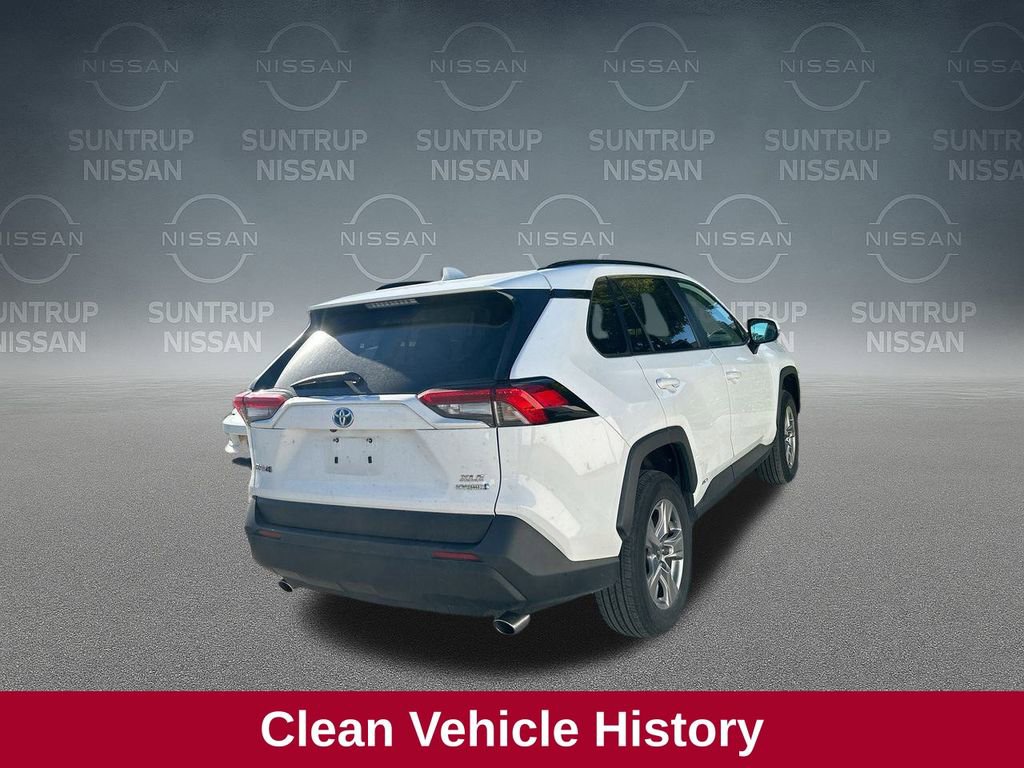 Used 2024 Toyota RAV4 XLE image 5