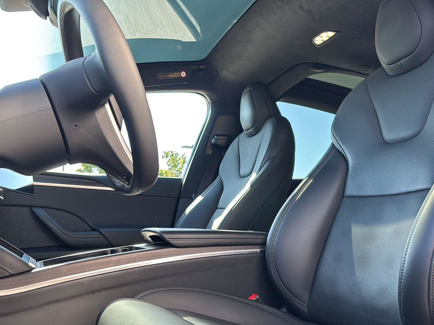 Used 2024 Tesla Model X AWD/4WD image 12