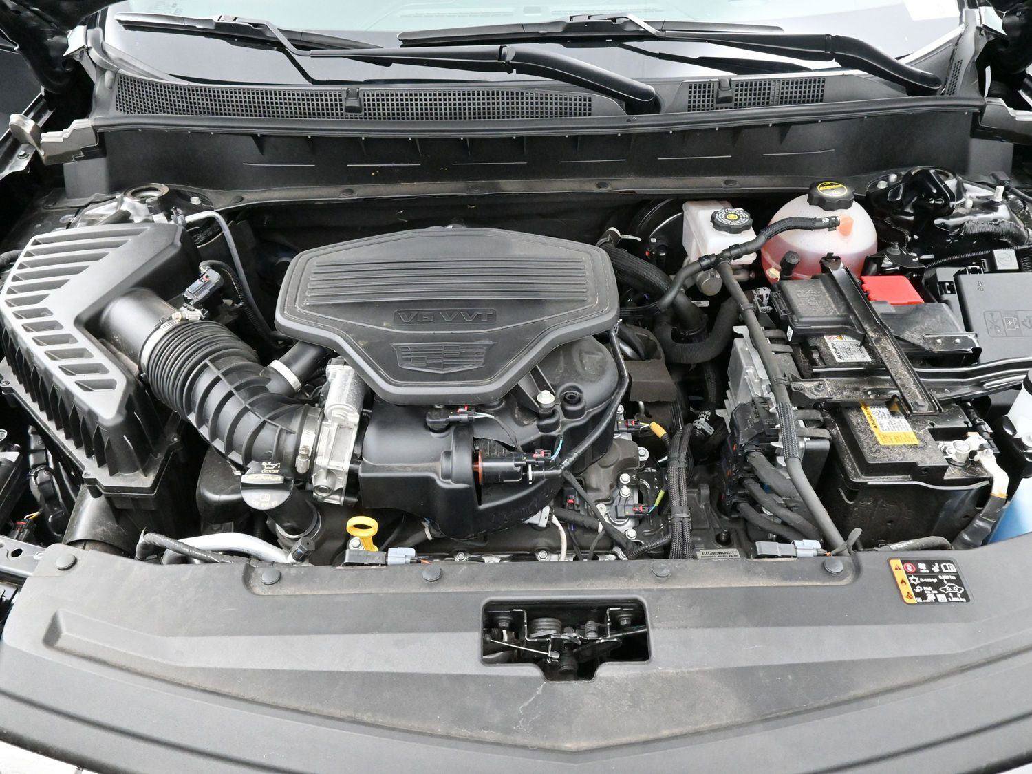 Certified 2025 Cadillac XT6 Premium Luxury image 32