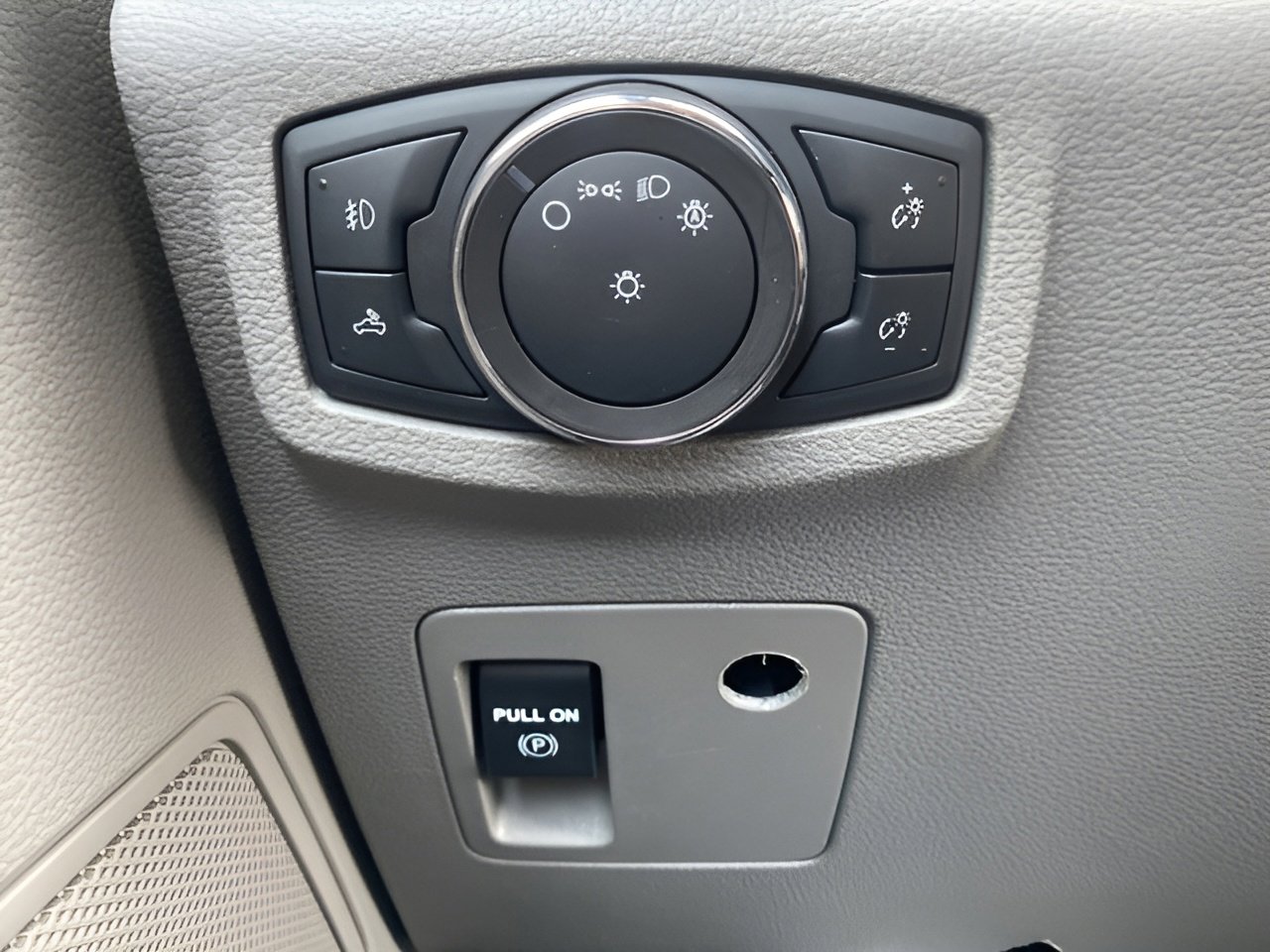 Certified 2020 Ford F150 XLT w/ Trailer Tow Package image 16