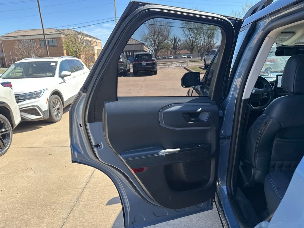 Used 2024 Ford Bronco Sport Outer Banks w/ Tech Package image 11