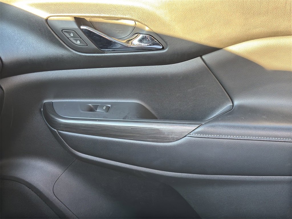 Used 2018 GMC Acadia SLT image 11