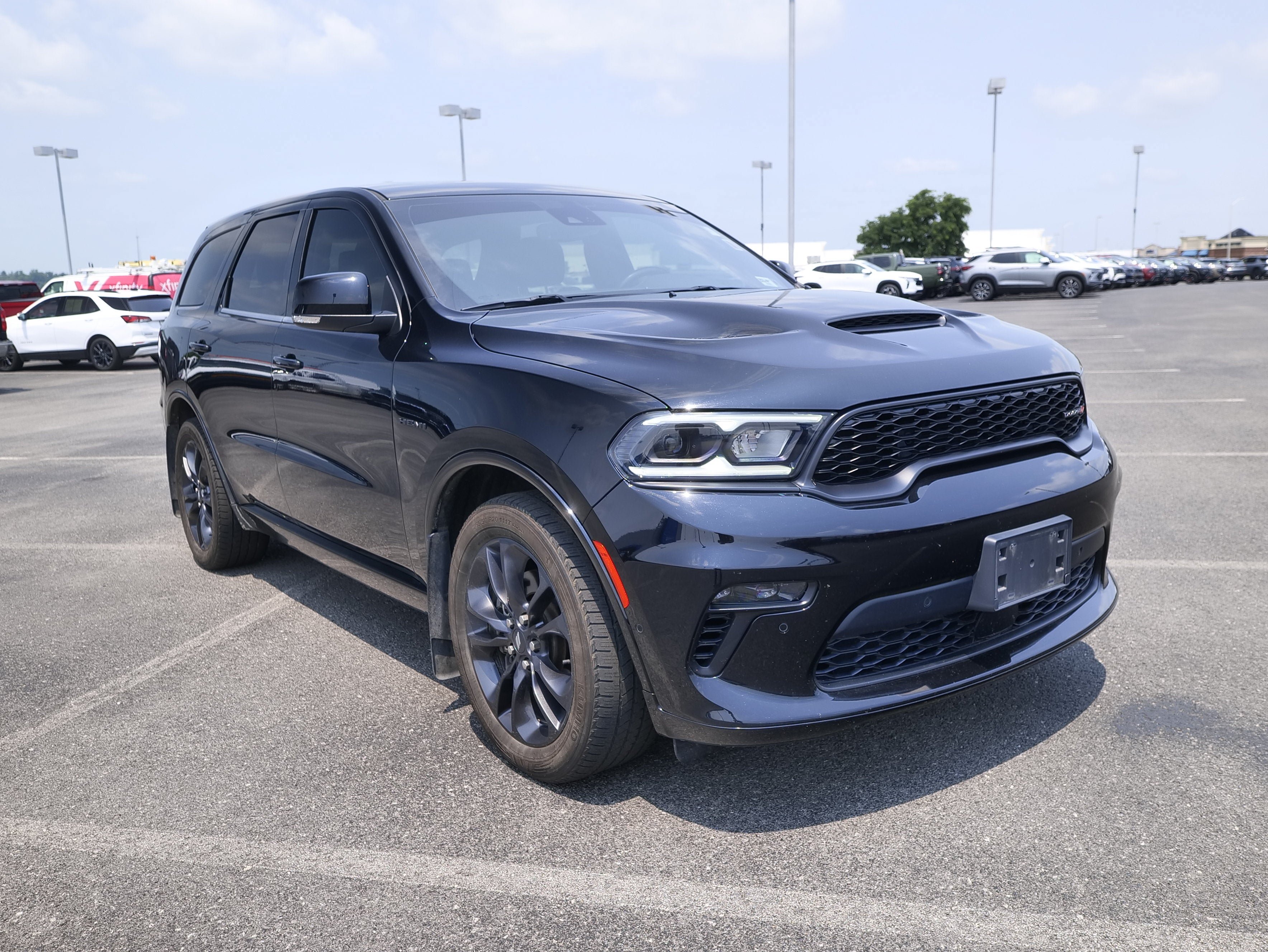Used 2022 Dodge Durango R/T AWD/4WD image 2