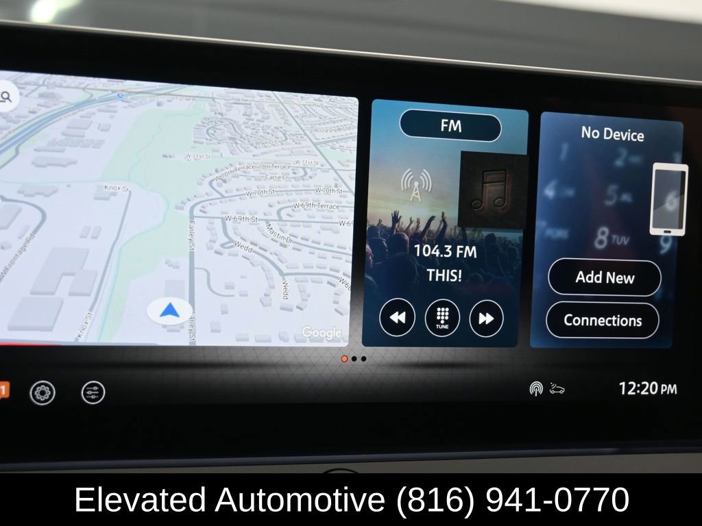 Used 2025 Nissan Rogue SL image 10