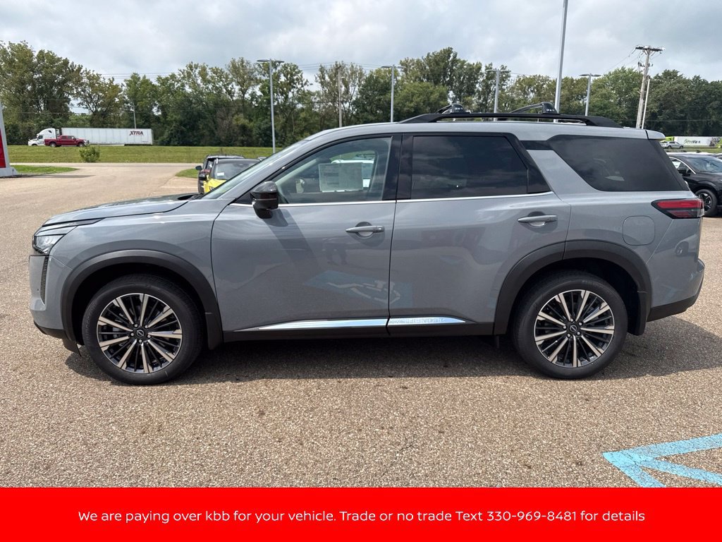 New 2026 Nissan Pathfinder Platinum w/ Accent Package AWD/4WD image 4