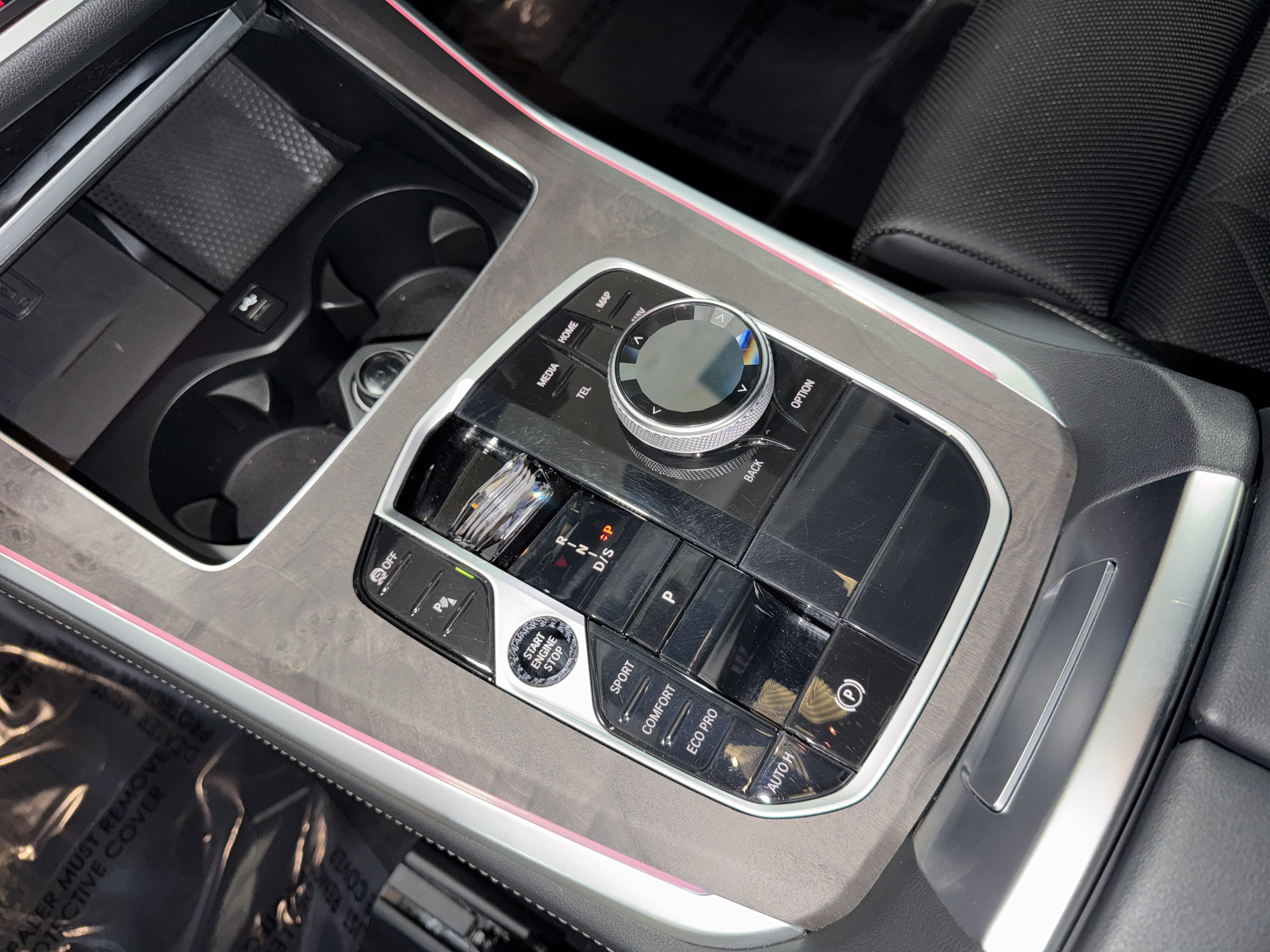 Certified 2024 BMW X5 sDrive40i w/ Executive Package image 28