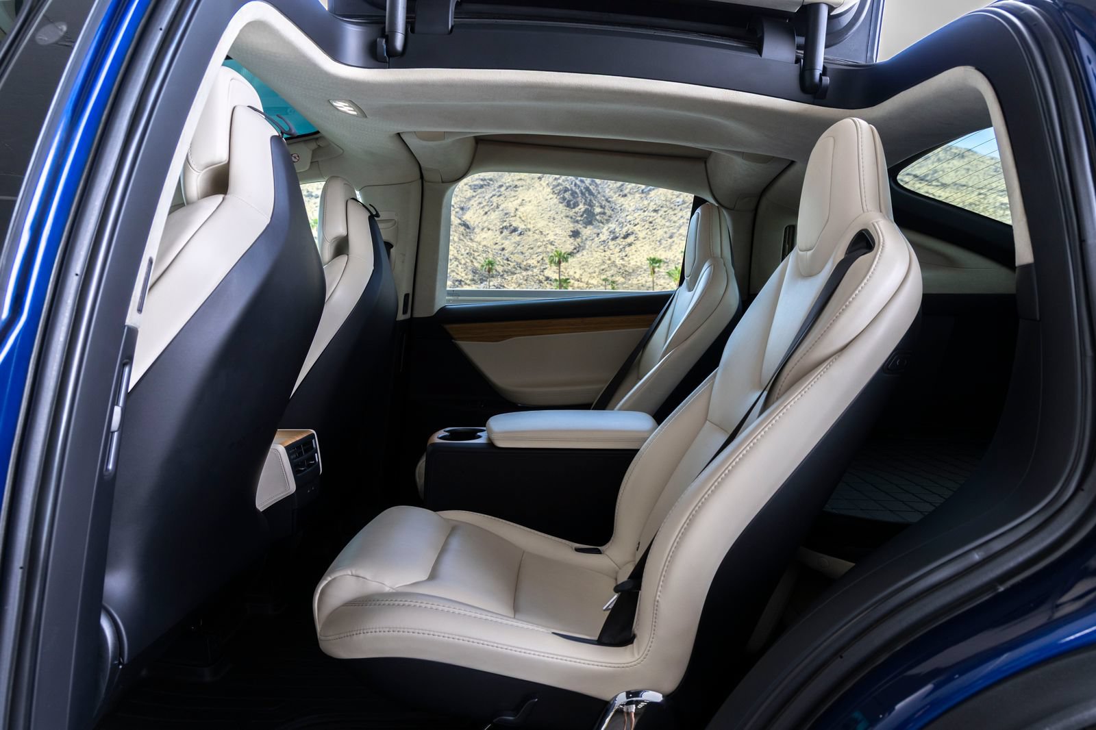 Used 2018 Tesla Model X 100D AWD/4WD image 19