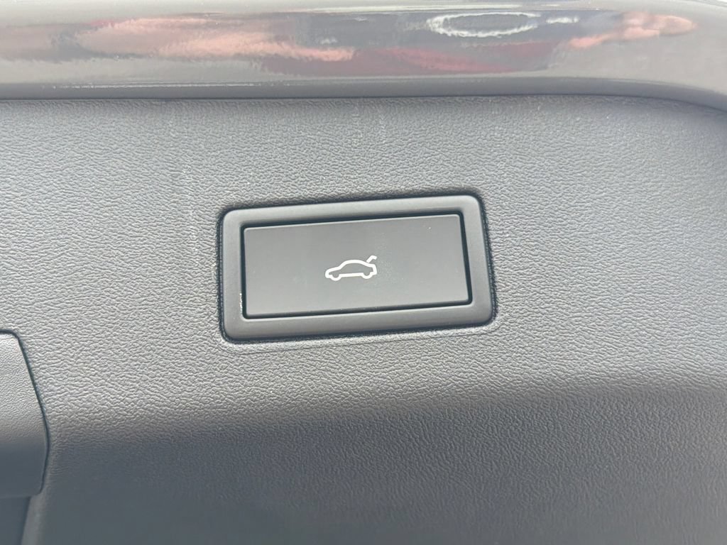 New 2026 Volkswagen ID.4 Pro S Plus AWD/4WD image 19