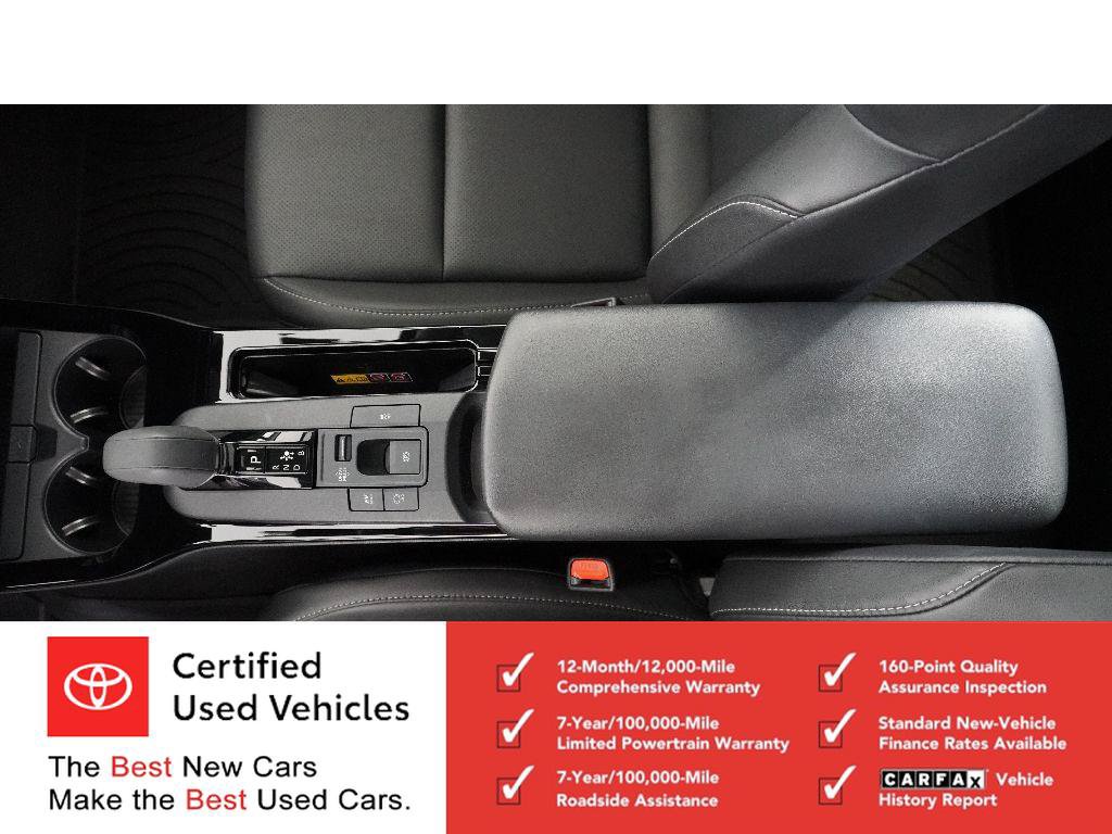 Used 2025 Toyota Prius XLE AWD/4WD image 25